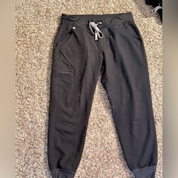 Figs Zamora Jogger Scrub Pants !seam is coming apart! - Picture 1 of 7
